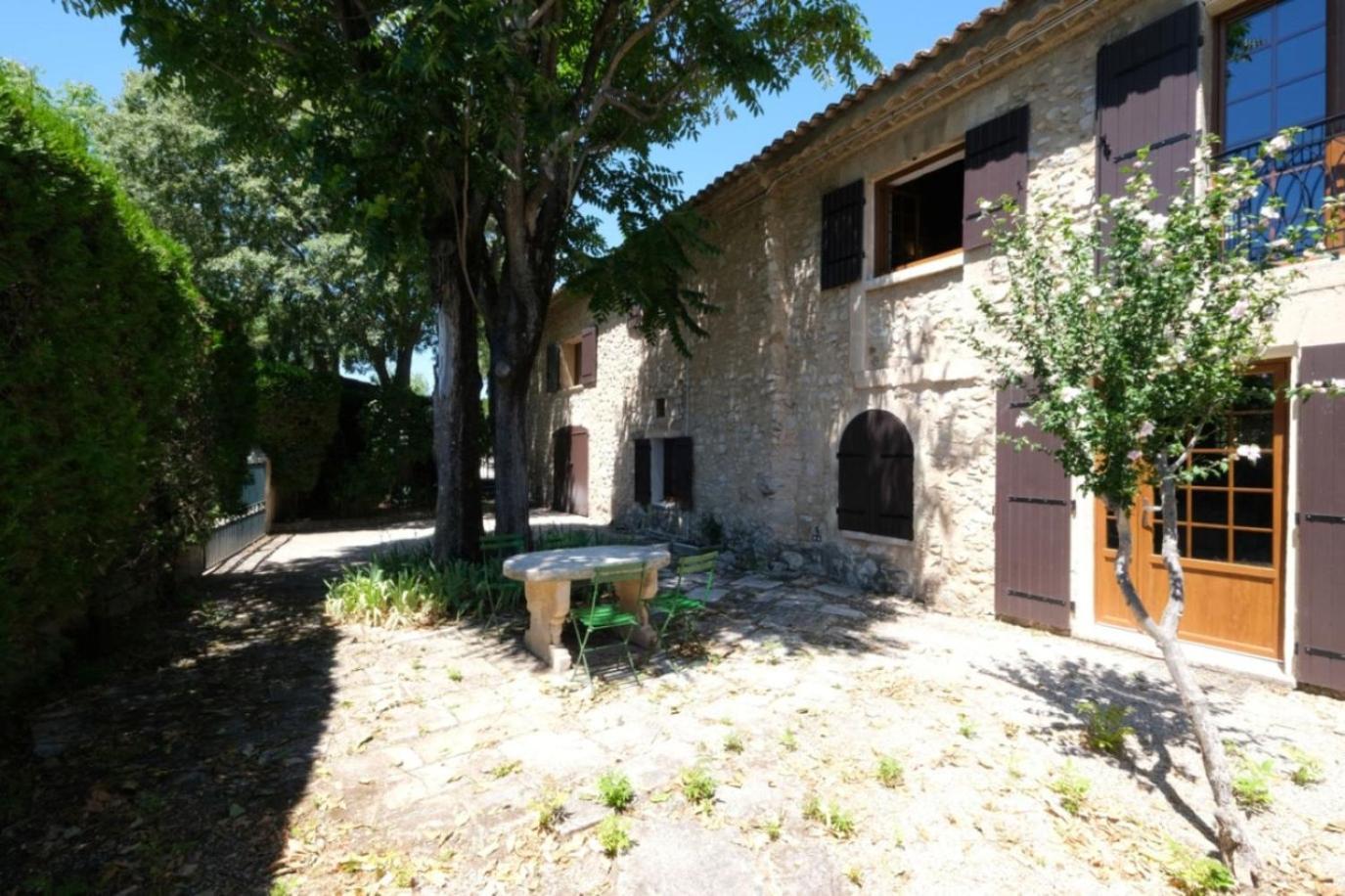 Typical Mas Provencal With Swimming Pool In A Small Hamlet Near Mouries In The Alpilles In Provence- 8 Persons Villa Exterior foto